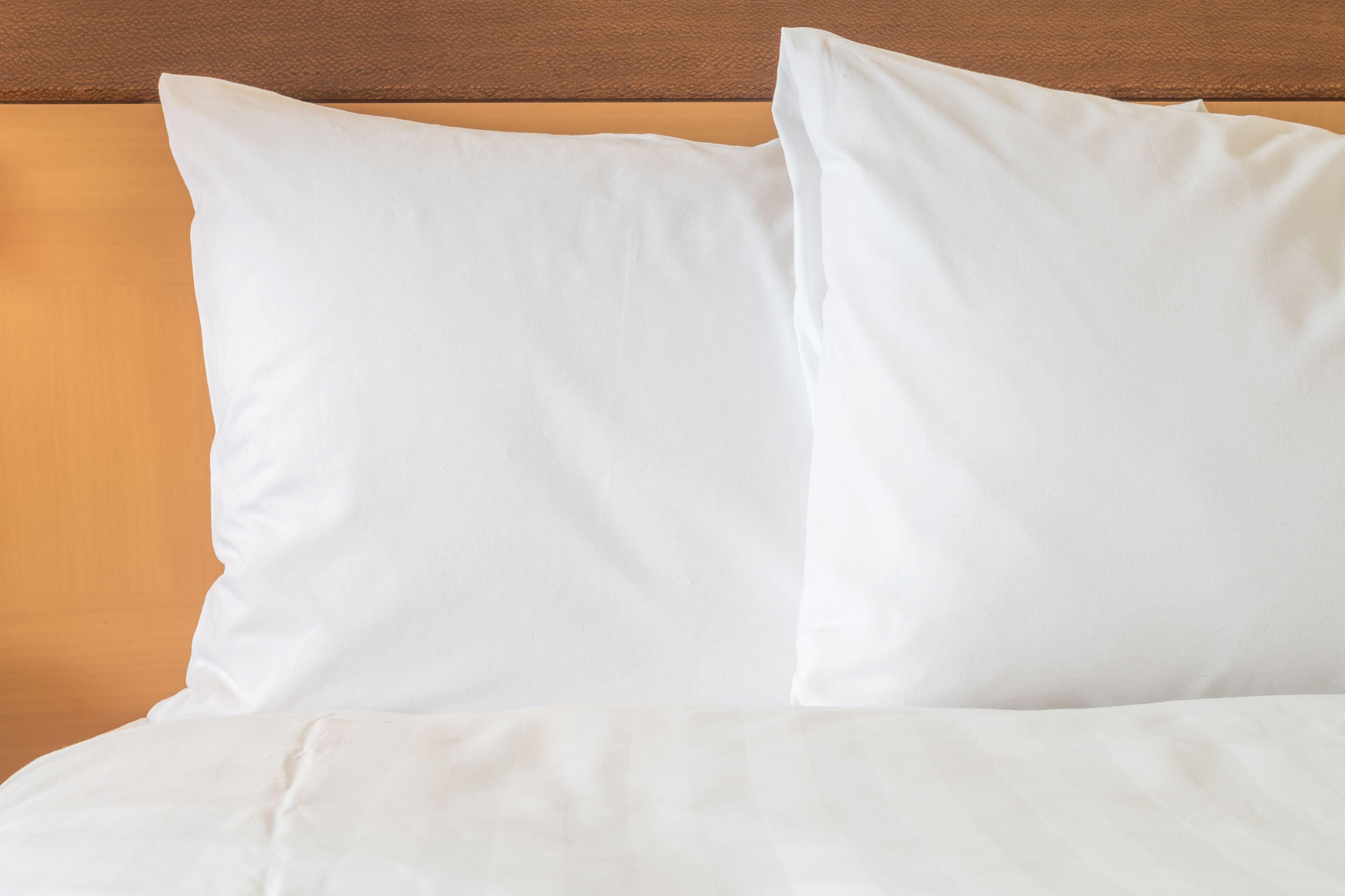 Holiday Inn Express Hotel & Suites Bedford By Ihg Bagian luar foto