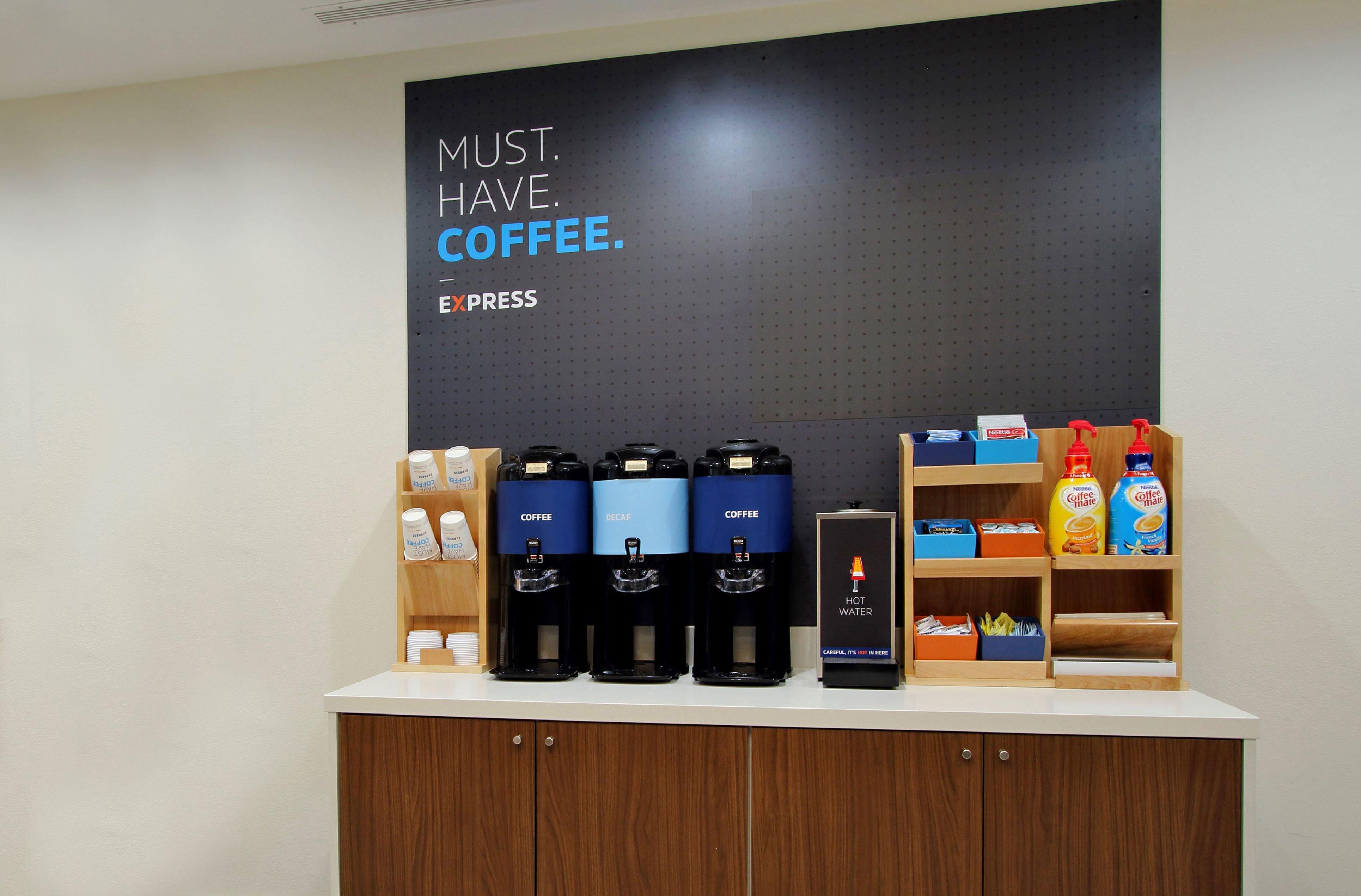 Holiday Inn Express Hotel & Suites Bedford By Ihg Bagian luar foto